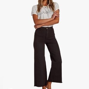 Billabong Free Fall Cropped Jeans, Black, size 30 like new